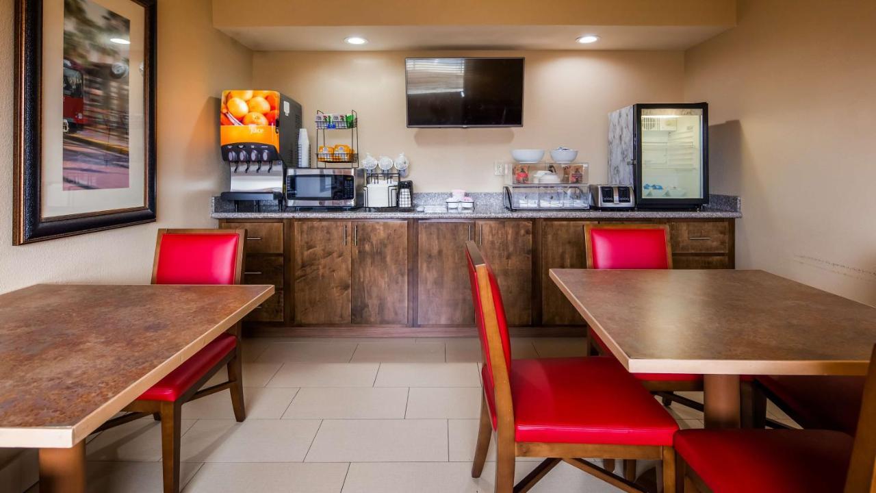 Surestay Hotel By Best Western Tupelo North Buitenkant foto